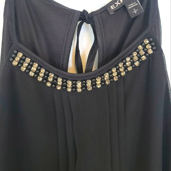 Top - Picture 2 of 3